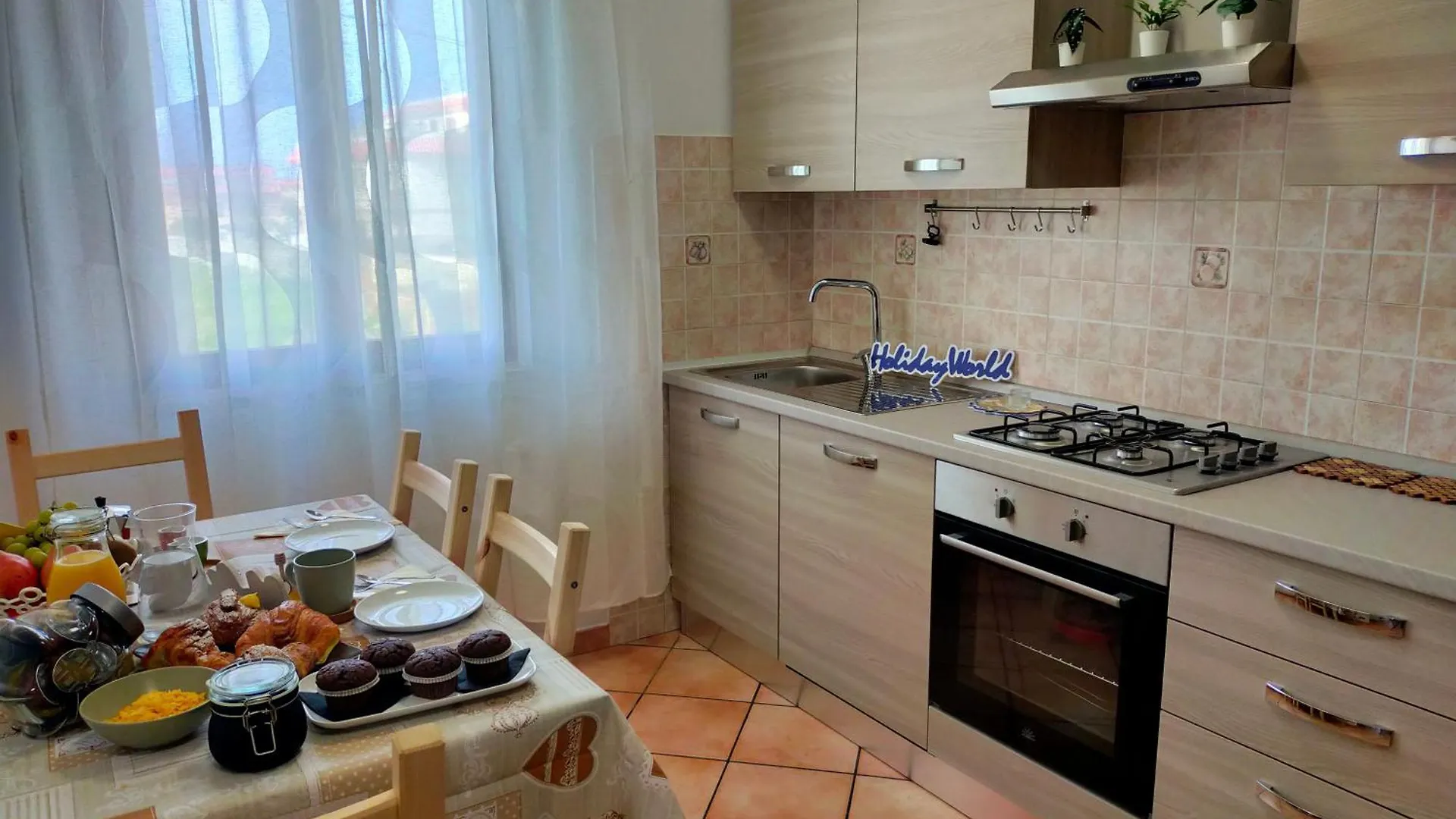 Richouse By Holiday World Fiumicino